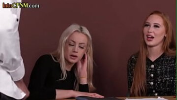 شاهد هؤلاء الأطفال CFNM وهم يهيمنون على جلسة عمل يدوي جماعية بين الأعراق مع بي بي سي، وهم يمسدون ويجرون حتى يصلون إلى شاعر كبير!